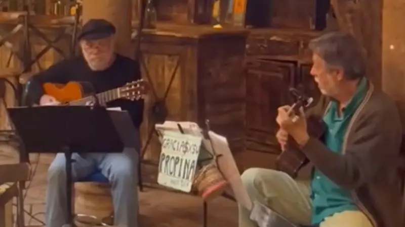 Dúo de Guitarras con Hop & Rolando
